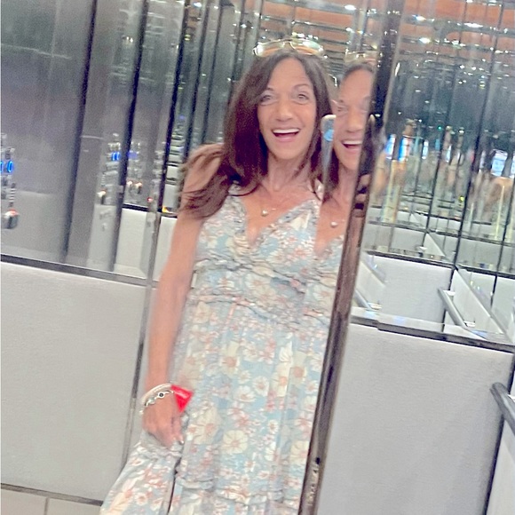 Meet your Posher, Georgette - Picture 3 of 4